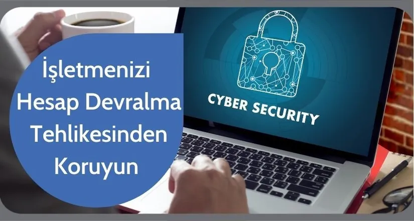 Dizüstü bilgisayar ekranında asma kilit simgesi ve 'Cyber Security' yazısı, elde kahve fincanı.