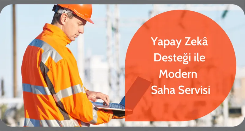 Turuncu iş kıyafetli saha teknisyeni, elektrik direkleri önünde dizüstü bilgisayarla çalışıyor